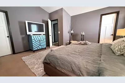 6208 39th Avenue N, Crystal, MN 55422 - Photo 8