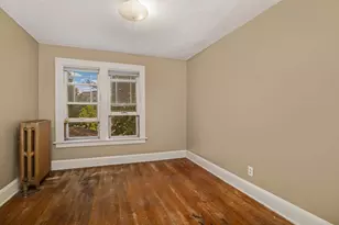 209 Cedar Lake Rd N, Minneapolis, MN 55405 - Photo 10