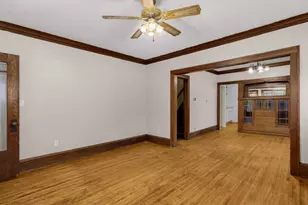 209 Cedar Lake Rd N, Minneapolis, MN 55405 - Photo 18