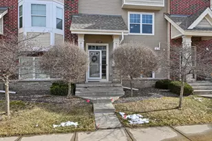 11907 Emery Village Dr N, Champlin, MN 55316 - Photo 4