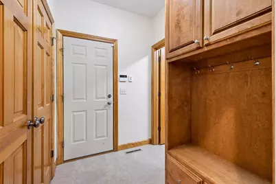 1676 Isabella Parkway, Chaska, MN 55318 - Photo 28