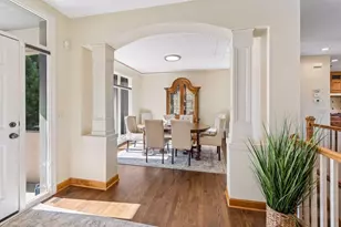 1676 Isabella Pkwy, Chaska, MN 55318 - Photo 8