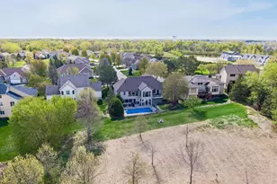 1676 Isabella Pkwy, Chaska, MN 55318 - Photo 68