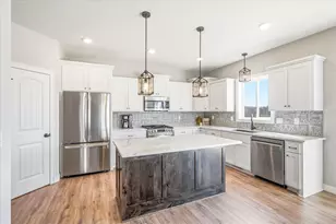 25686 Euclid Ave, Wyoming, MN 55092 - Photo 10