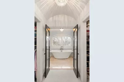 4913 W Sunnyslope Road, Edina, MN 55424 - Photo 22