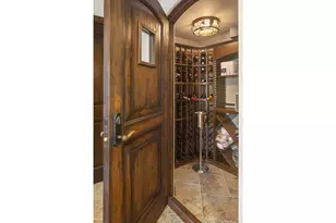 4913 W Sunnyslope Rd, Edina, MN 55424 - Photo 36