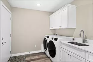 4 Michele Ln, Esko, MN 55733 - Photo 8