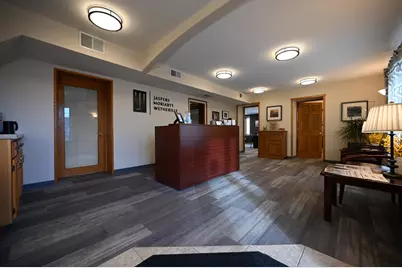 206 Scott Street S, Shakopee, MN 55379 - Photo 4