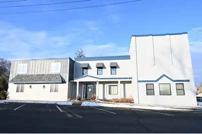 206 Scott Street S, Shakopee, MN 55379 - Photo 2