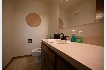 206 Scott Street S, Shakopee, MN 55379 - Photo 16