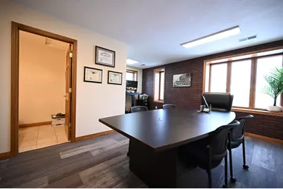 206 Scott Street S, Shakopee, MN 55379 - Photo 6