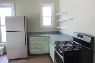 2517 Quincy St NE, Minneapolis, MN 55418 - Photo 2