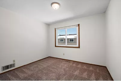 6109 64th Avenue N, Brooklyn Park, MN 55429 - Photo 16