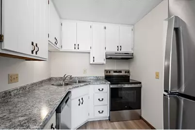 6109 64th Avenue N, Brooklyn Park, MN 55429 - Photo 6