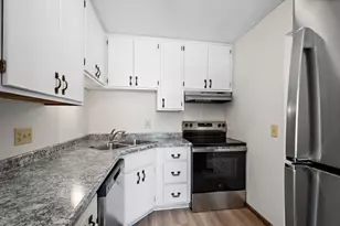 6109 64th Ave N, Brooklyn Park, MN 55429 - Photo 6