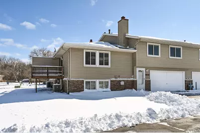 6109 64th Avenue N, Brooklyn Park, MN 55429 - Photo 4