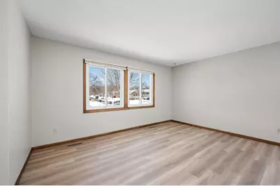 6109 64th Avenue N, Brooklyn Park, MN 55429 - Photo 10