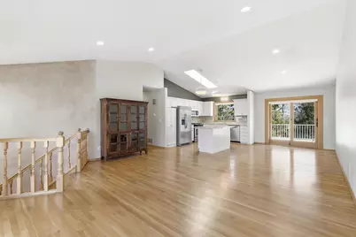 10549 Kentucky Avenue S, Bloomington, MN 55438 - Photo 4