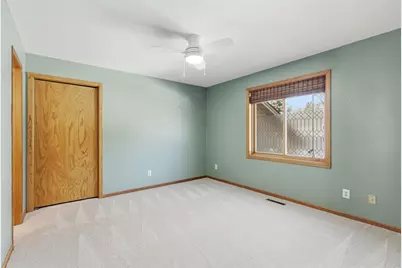 10549 Kentucky Avenue S, Bloomington, MN 55438 - Photo 20