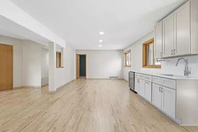 10549 Kentucky Avenue S, Bloomington, MN 55438 - Photo 30