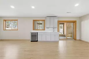 10549 Kentucky Ave S, Bloomington, MN 55438 - Photo 28