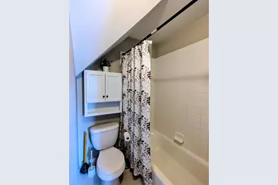 825 Jessamine Avenue E #2, Saint Paul, MN 55106 - Photo 6