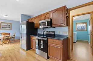 1110 S 10th St, Lake City, MN 55041 - Photo 16