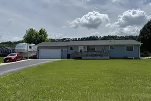 1110 S 10th St, Lake City, MN 55041 - Photo 1