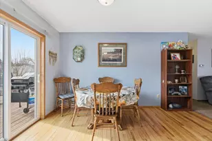 1110 S 10th St, Lake City, MN 55041 - Photo 12