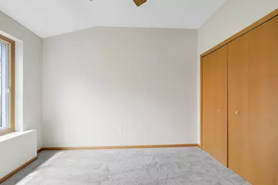 7592 Hinton Park Avenue S, Cottage Grove, MN 55016 - Photo 32