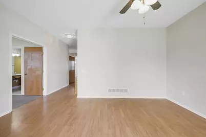 7592 Hinton Park Avenue S, Cottage Grove, MN 55016 - Photo 18