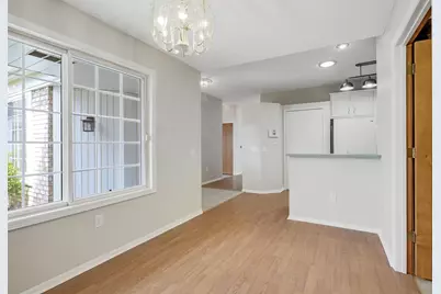 7592 Hinton Park Avenue S, Cottage Grove, MN 55016 - Photo 12