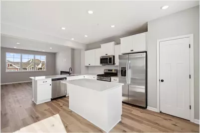 6770 Wildflower Way, Minnetrista, MN 55364 - Photo 2