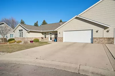 152 Shamrock Drive, Mankato, MN 56001 - Photo 2