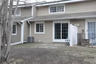 3271 Valley Ridge Dr, Eagan, MN 55121 - Photo 14