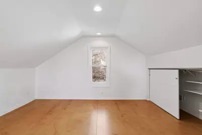 949 Benhill Road, Saint Paul, MN 55105 - Photo 4