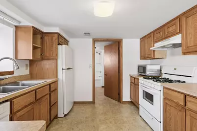 949 Benhill Road, Saint Paul, MN 55105 - Photo 14