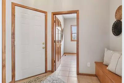7329 Bent Bow Trail, Chanhassen, MN 55317 - Photo 32