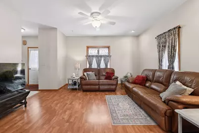 109 Franklin Avenue SW, Watertown, MN 55388 - Photo 6