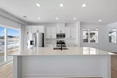 10531 Harbor Lane N, Maple Grove, MN 55369 - Photo 4