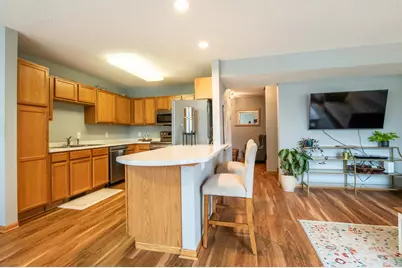 5724 4th Street NE, Fridley, MN 55432 - Photo 4