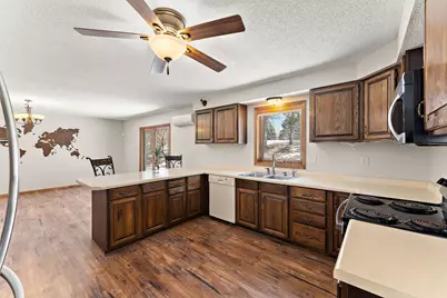 8290 Angus Avenue, Inver Grove Heights, MN 55077 - Photo 14