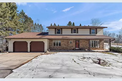 8290 Angus Avenue, Inver Grove Heights, MN 55077 - Photo 2