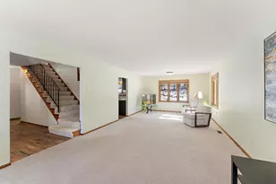 8290 Angus Ave, Inver Grove Heights, MN 55077 - Photo 18