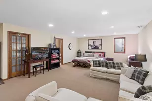 9813 Wedgewood Cir, Woodbury, MN 55125 - Photo 32