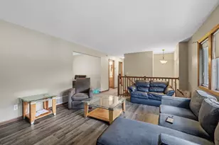 6456 Edgewood Ave N, Brooklyn Park, MN 55428 - Photo 8