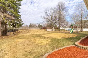 3919 Princeton Trail, Eagan, MN 55123 - Photo 38