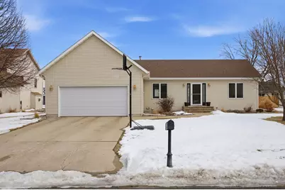 3916 5th Street S, Moorhead, MN 56560 - Photo 2