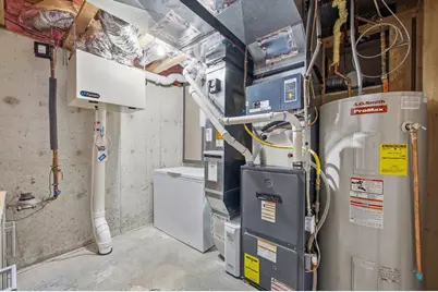 3916 5th Street S, Moorhead, MN 56560 - Photo 36