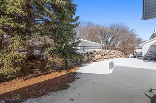 3434 Silver Ln NE, Saint Paul, MN 55421 - Photo 6